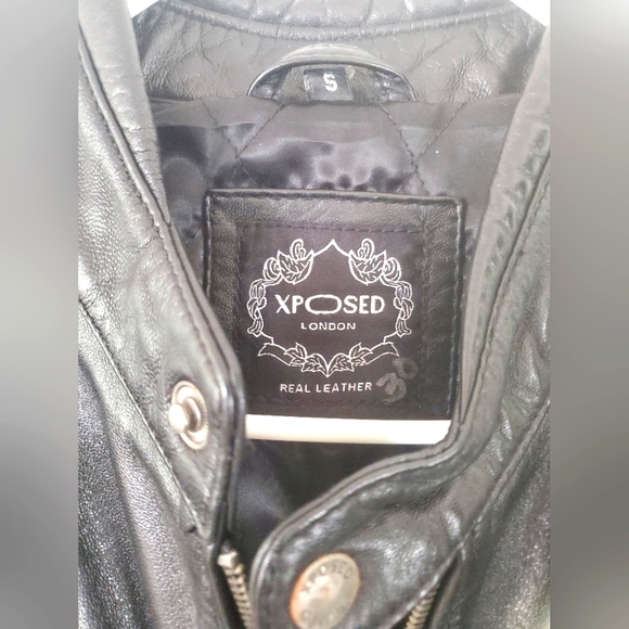 Men’s Black Leather Crew Neck Biker Jacket - Picture 7 of 13